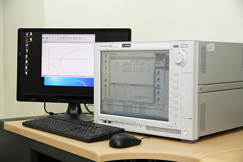 Semiconductor parameter analyzer